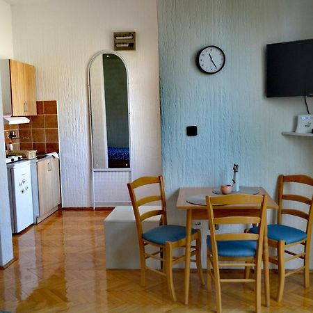 Apartman Studio Katarina Golubac Exteriör bild
