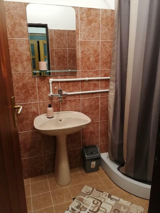 Apartman Studio Katarina Golubac Exteriör bild