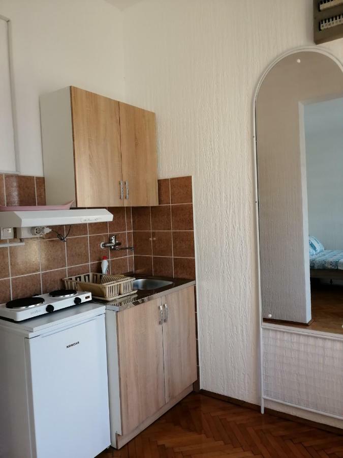 Apartman Studio Katarina Golubac Exteriör bild